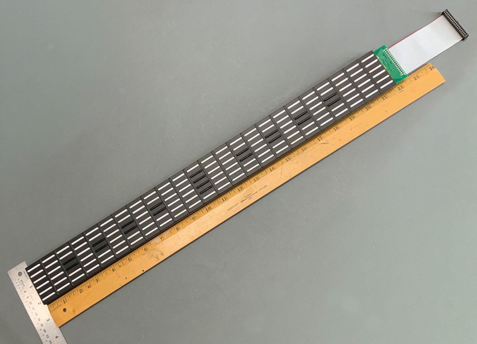 Fingerboard Assembly for D5 and D6 CPU Cards - Image 2