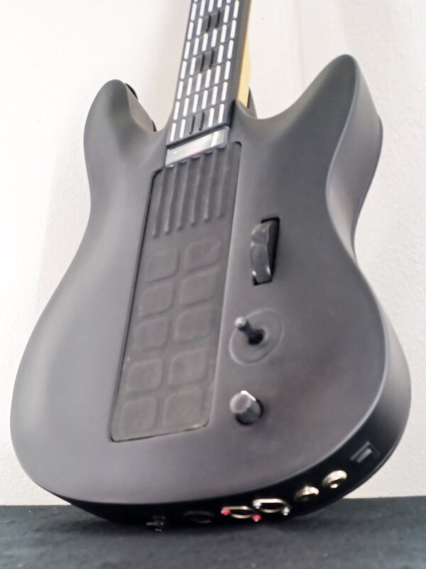 black z6 synth guitar with mod wheel